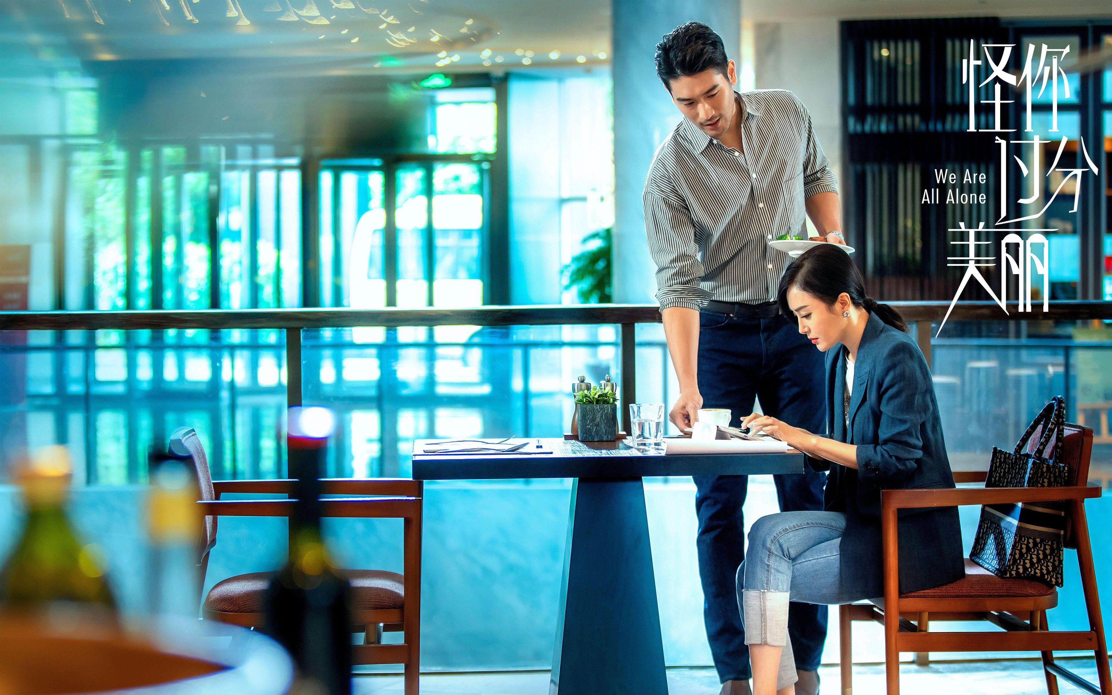 熊猫体育下载-麦肯齐：凭借快速的节奏和精准的长传，他成为全黑队反击战术的核心